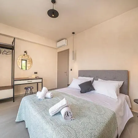 Garden * Trapezaki (Kefalonia)